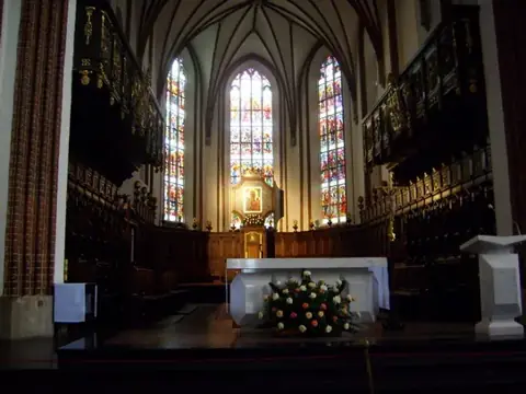 Kościół: Parafia św. Jana Chrzciciela, Warszawa