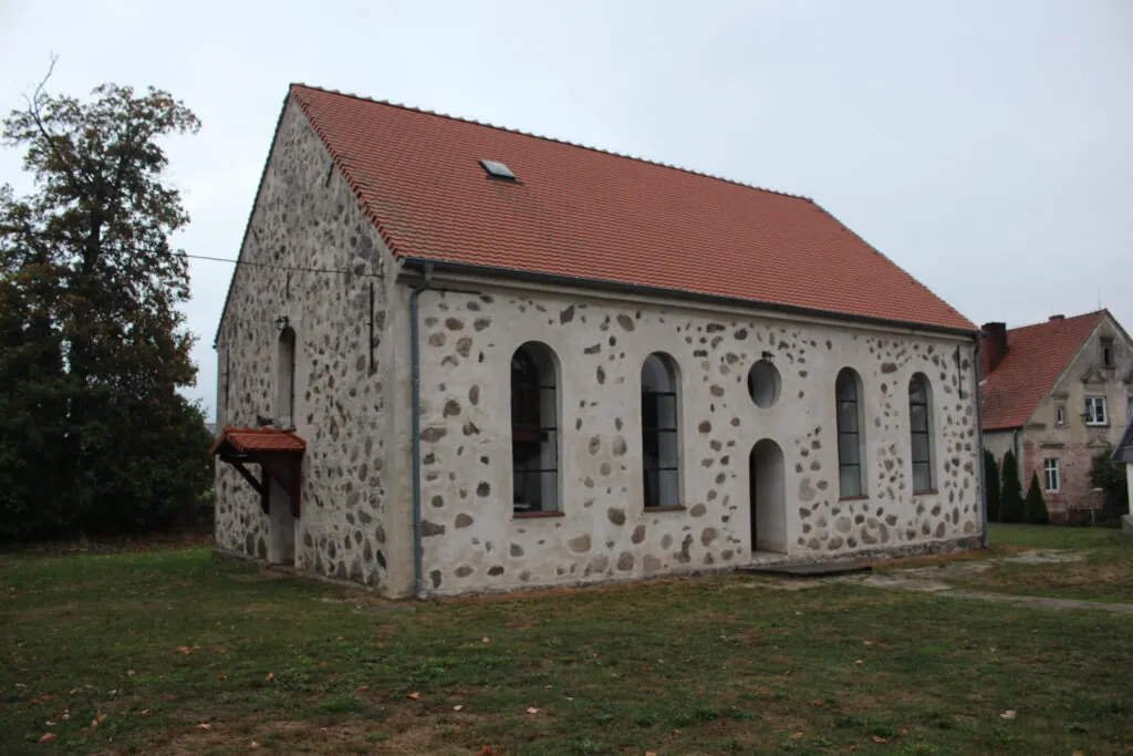 Parafia Najświętszego Serca Pana Jezusa - zdjęcie 2