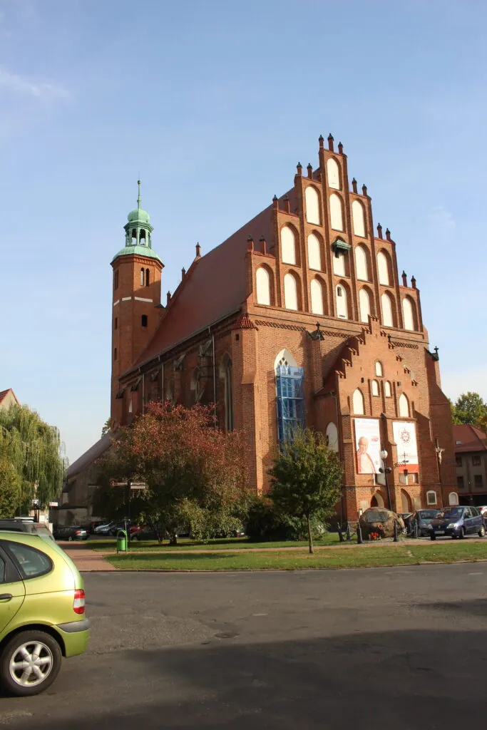 Parafia Najświętszego Serca Pana Jezusa - zdjęcie 2
