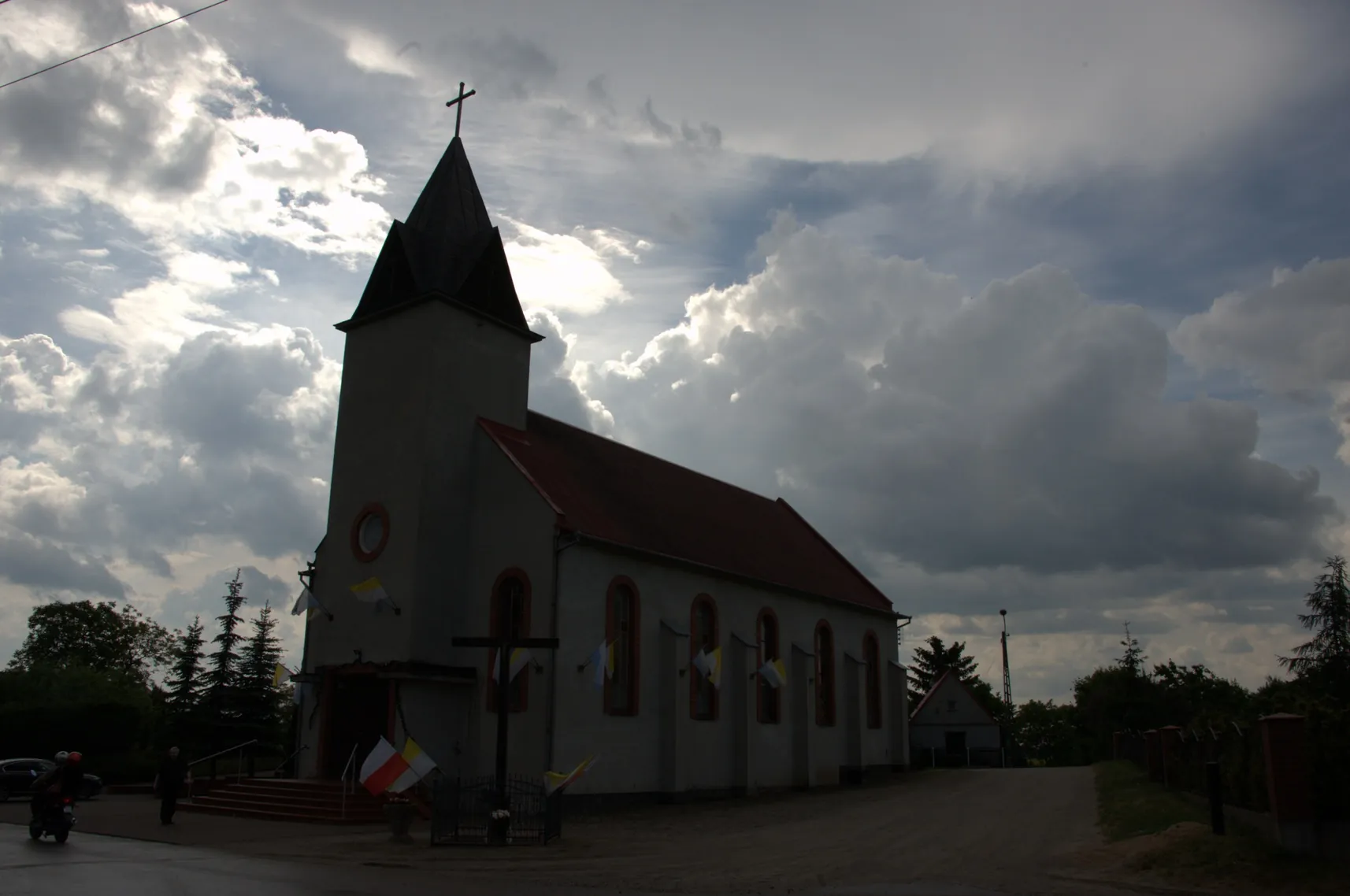 Parafia św. Józefa Oblubieńca NMP - zdjęcie 2