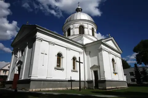 Kościół: Parafia św. Józefa Robotnika, Werchrata