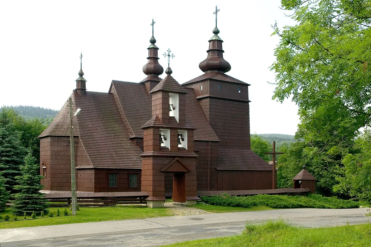 Kościół - Parafia św. Kosmy i Damiana