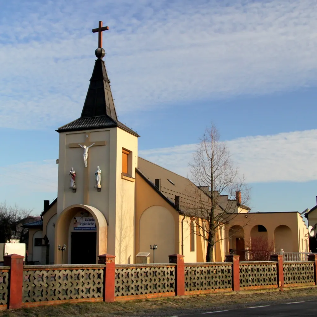 Kościół - Parafia św. Maksymiliana Kolbe