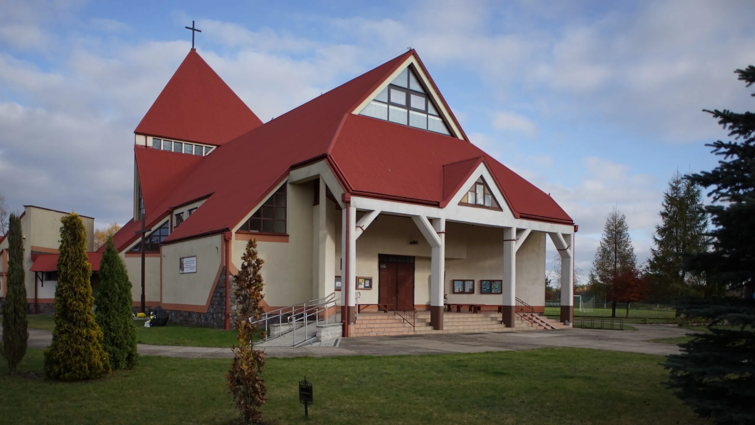 Parafia św. Maksymiliana Marii Kolbego - zdjęcie 4