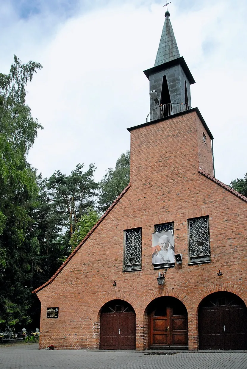 Parafia św. Maksymiliana Marii Kolbego i Wszystkich Świętych - zdjęcie 2