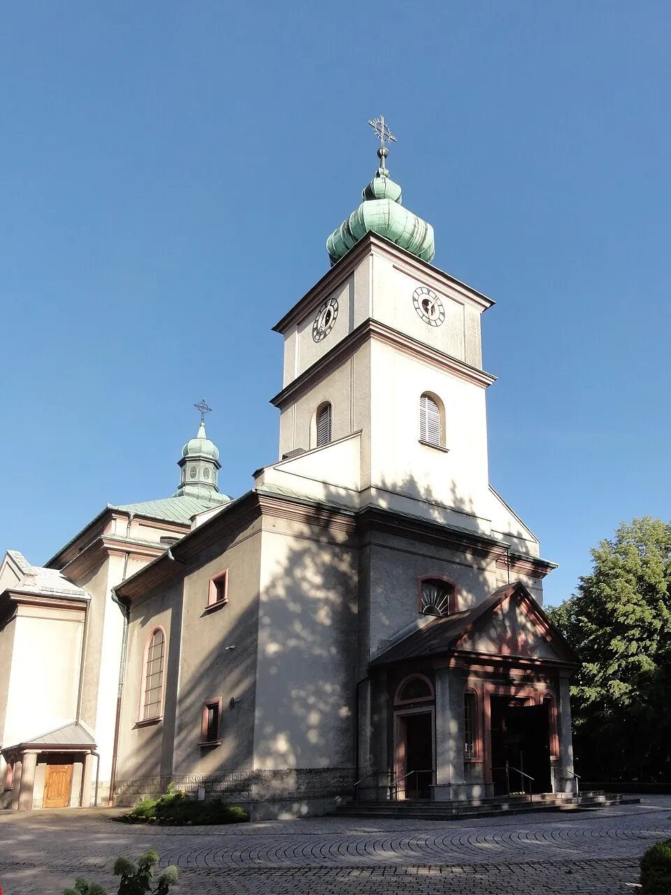Kościół - Parafia Narodzenia NMP