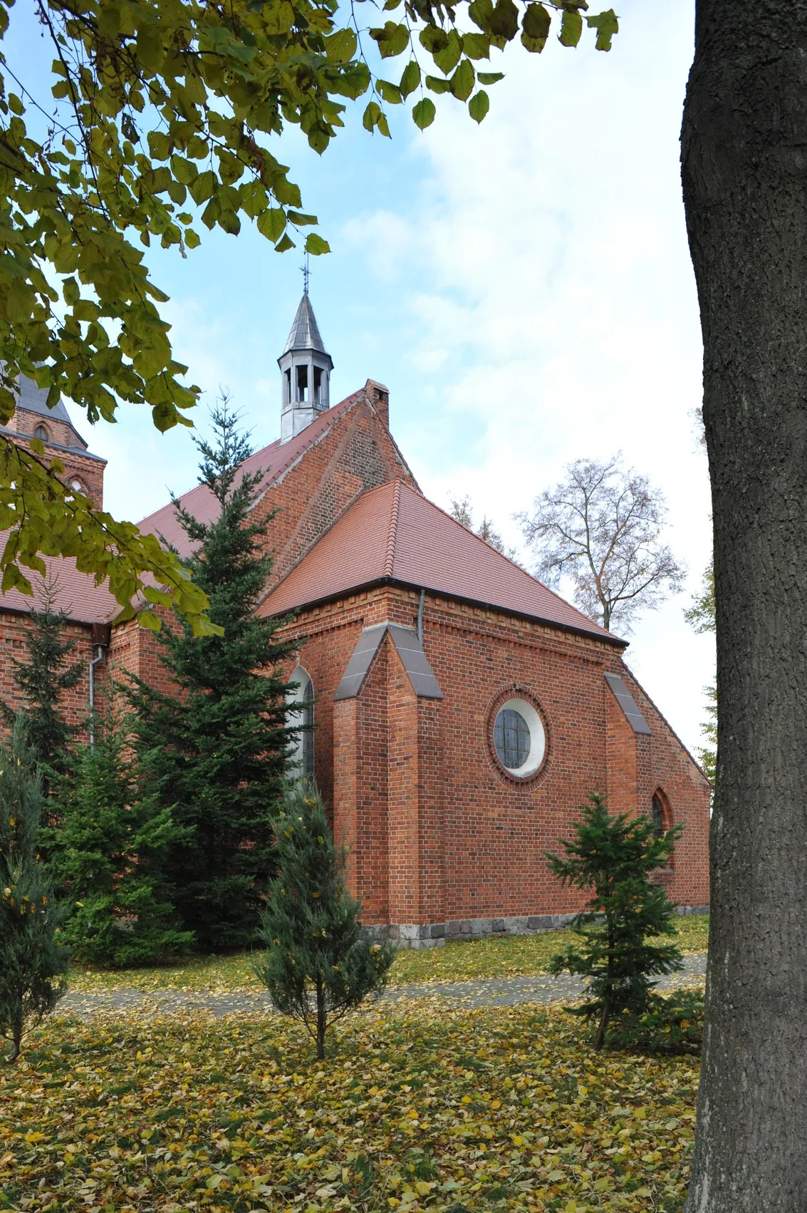 Parafia św. Marcina Biskupa z Tours - zdjęcie 3