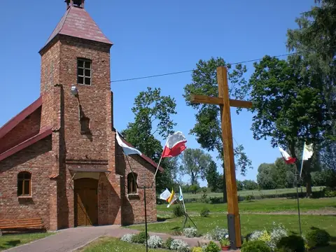 Kościół: Parafia Narodzenia NMP, Wierciny
