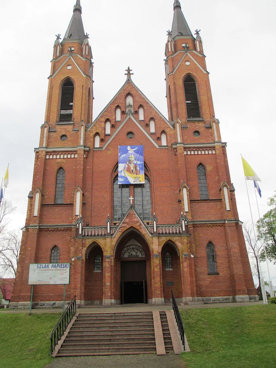 Kościół - Parafia Narodzenia NMP