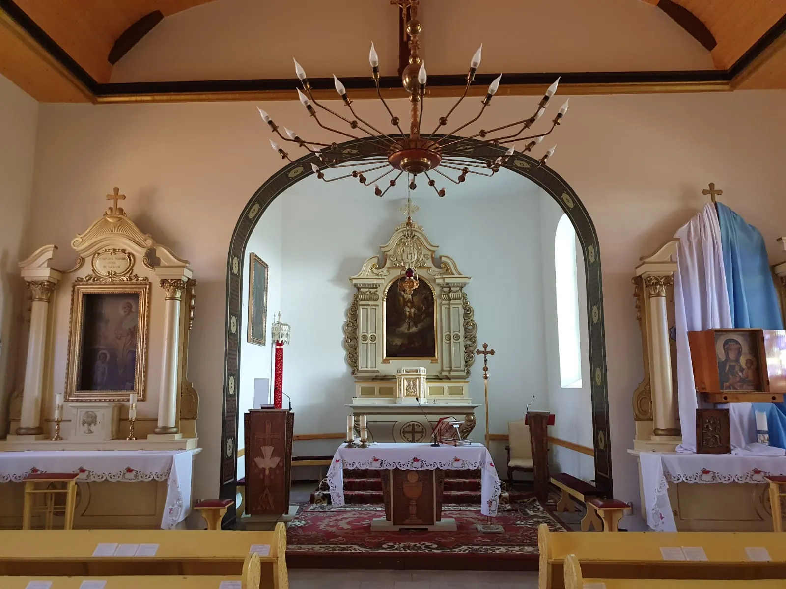 Parafia św. Michała Arch. - zdjęcie 2