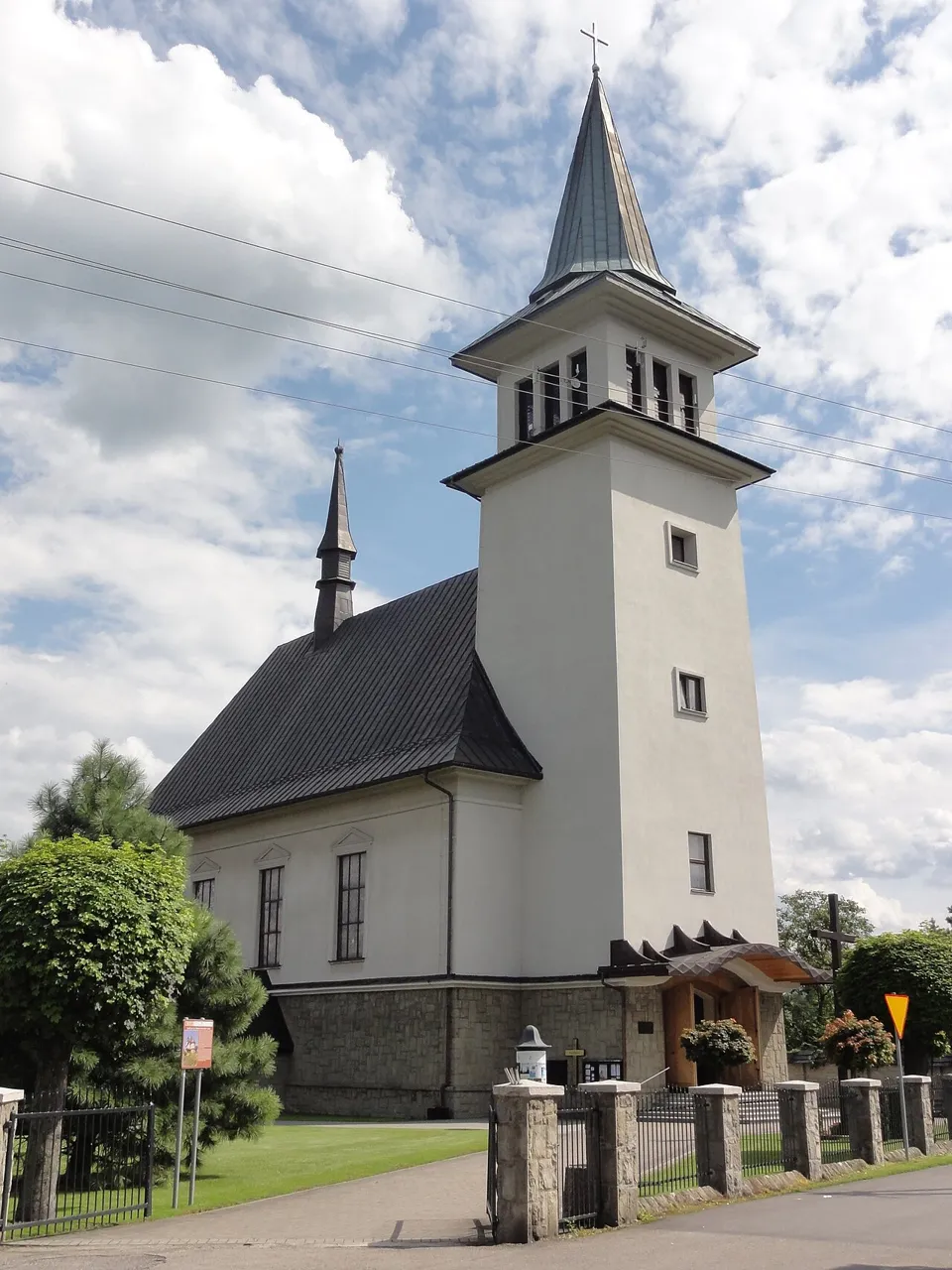 Kościół - Parafia św. Michała Archanioła