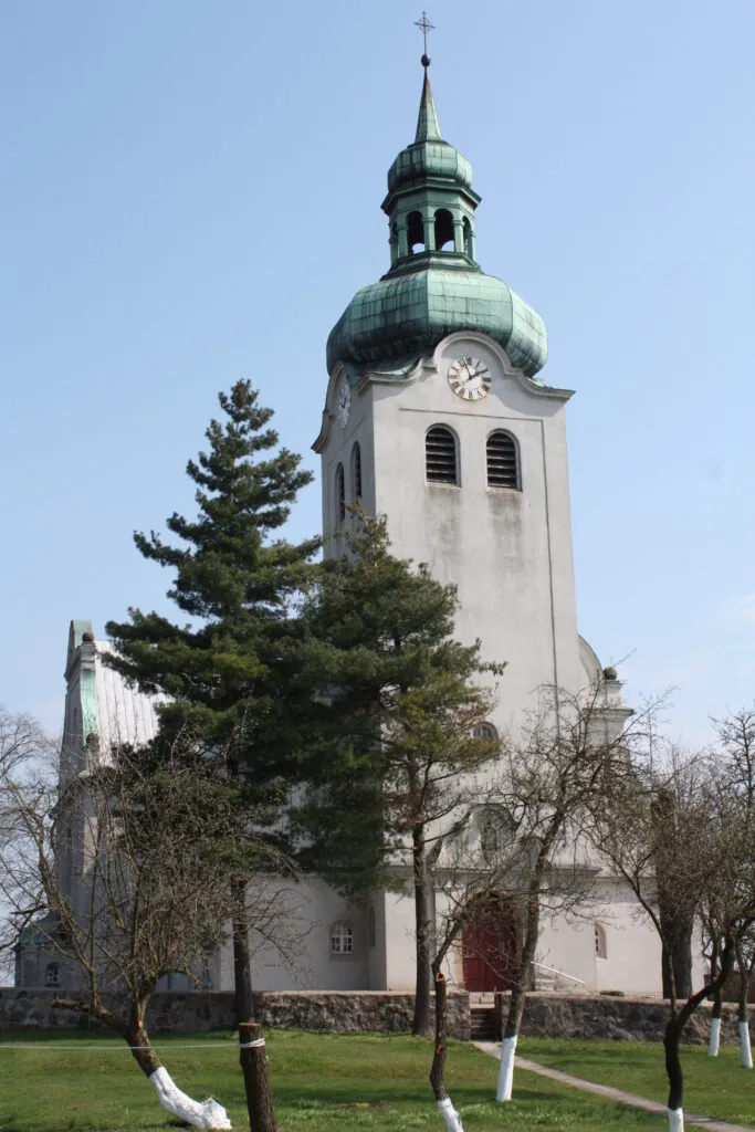 Kościół - Parafia św. Michała Archanioła