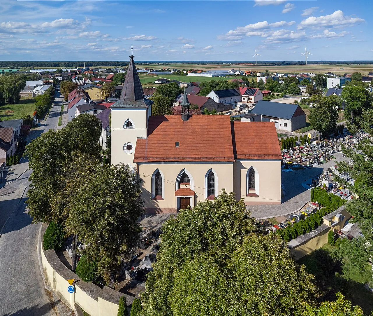 Kościół - Parafia św. Mikołaja