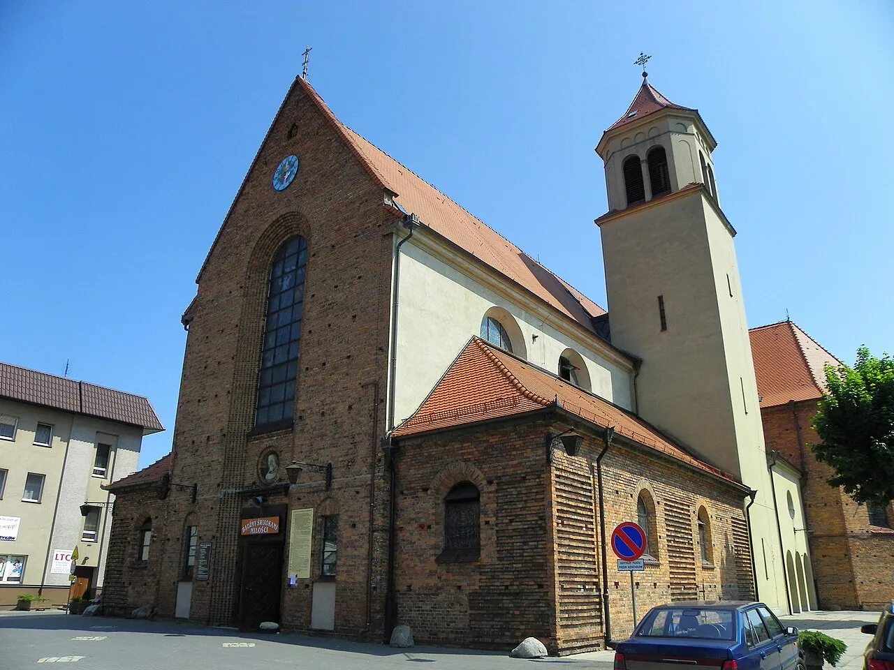 Kościół - Parafia św. Mikołaja