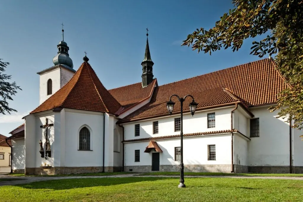 Parafia Narodzenia NMP - zdjęcie 2