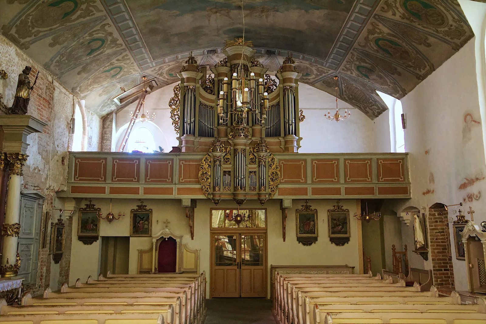 Parafia św. Mikołaja i św. Konstancji - zdjęcie 3