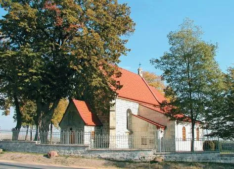 Kościół - Parafia św. Piotra i Pawła Ap.