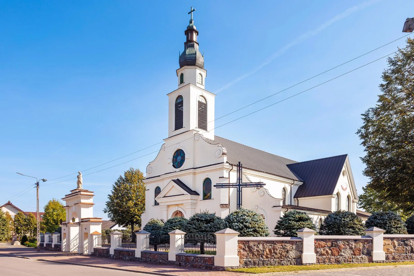 Parafia Narodzenia NMP - zdjęcie 2