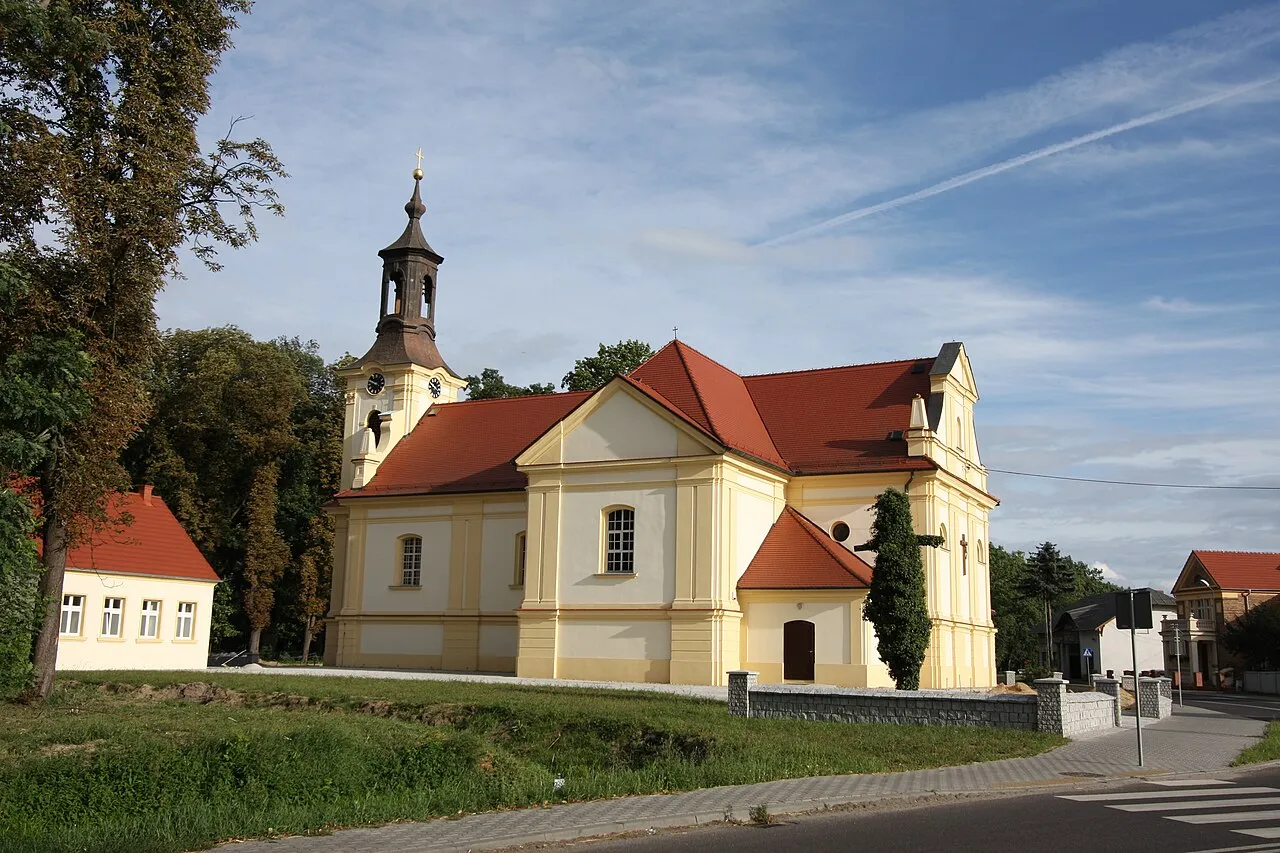 Kościół: Parafia św. Piotra w Okowach, Chobienice