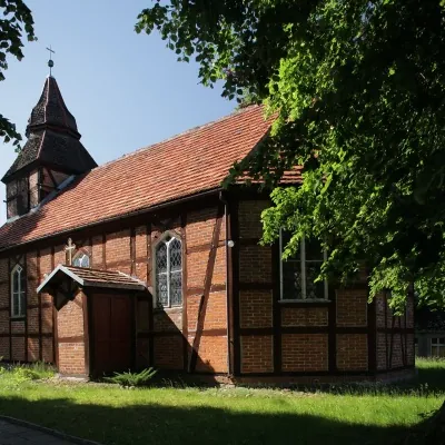 Parafia św. Stanisława Biskupa i Męczennika - zdjęcie 2