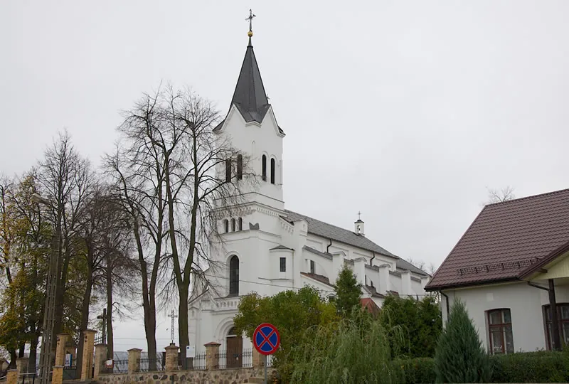 Parafia Narodzenia NMP - zdjęcie 2