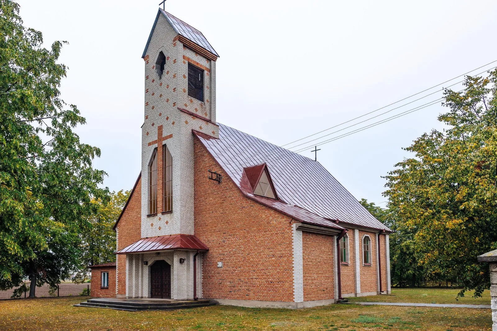 Parafia św. Stanisława BM - zdjęcie 2