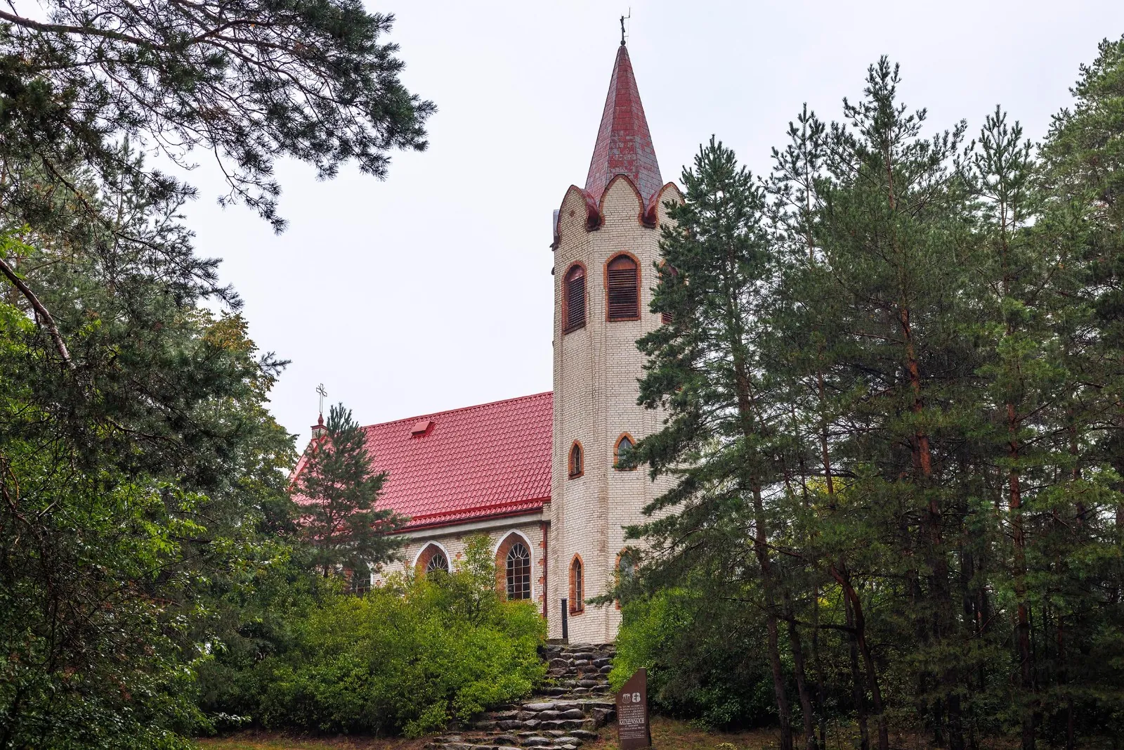 Parafia św. Stanisława BM - zdjęcie 3