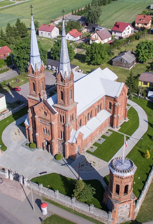 Kościół: Parafia św. Stanisława BM, Wieczfnia Kościelna