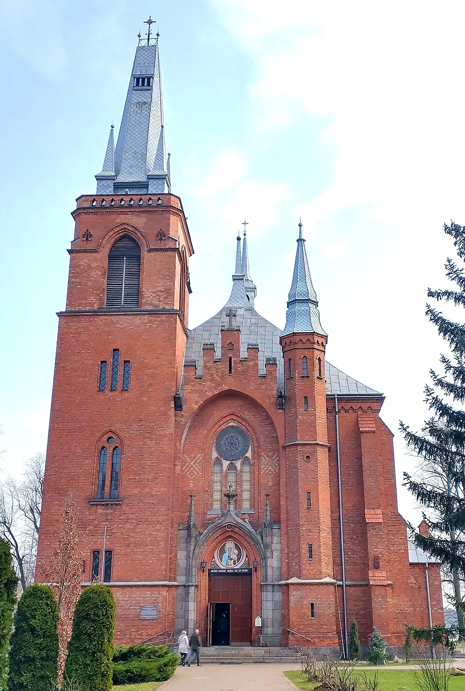 Kościół - Parafia Narodzenia NMP