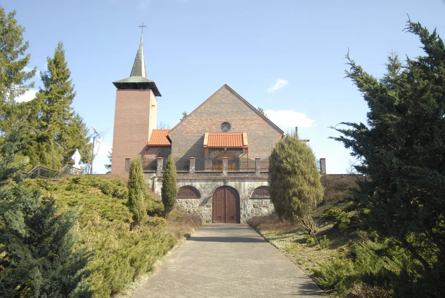 Parafia św. Stanisława Kostki - zdjęcie 3