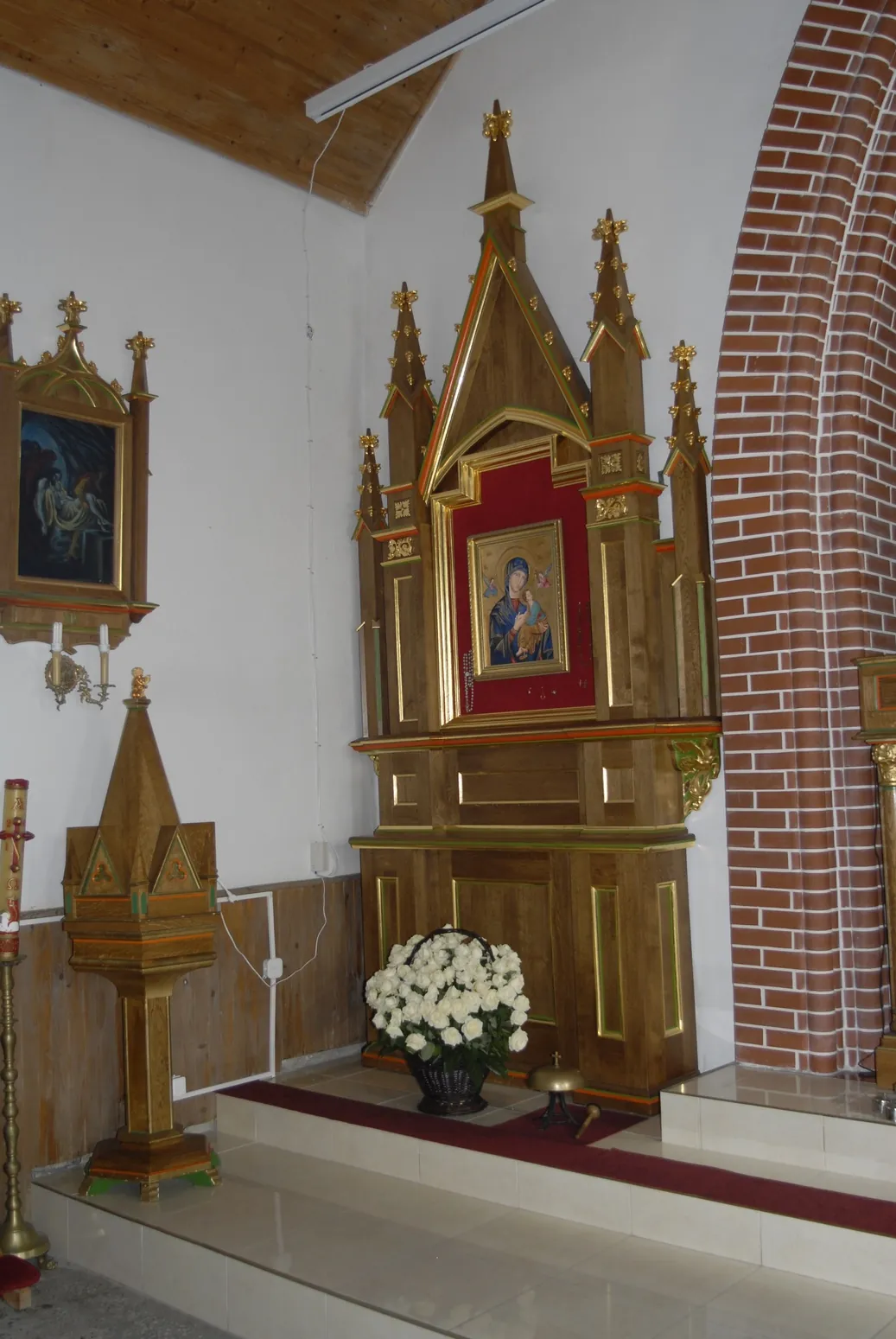 Parafia św. Stanisława Kostki - zdjęcie 6